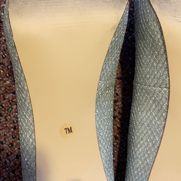 Alfani Silver Peep Toe Heel size 7M - Picture 4 of 4